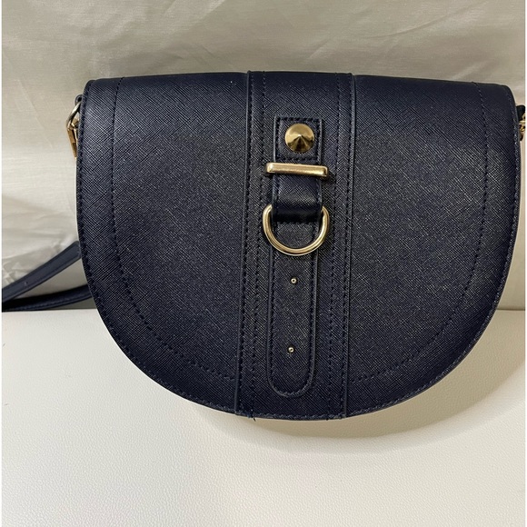 ******SOLD*******Blue hard shell purse - Picture 4 of 14